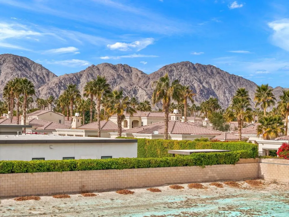 57645 Valley Lane La Quinta, CA 92253