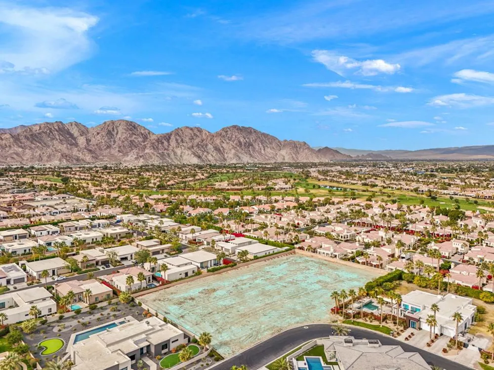 57645 Valley Lane La Quinta, CA 92253