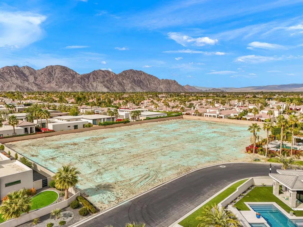 57645 Valley Lane La Quinta, CA 92253