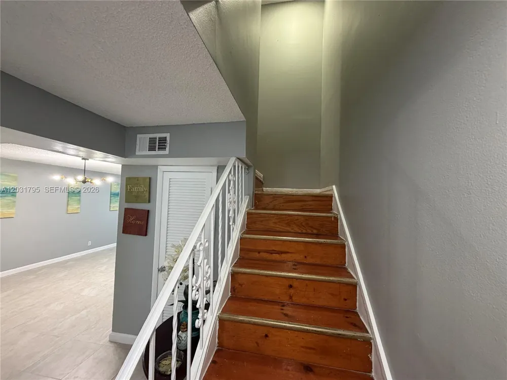 2698 NW 60th Way #165 Sunrise, FL 33313