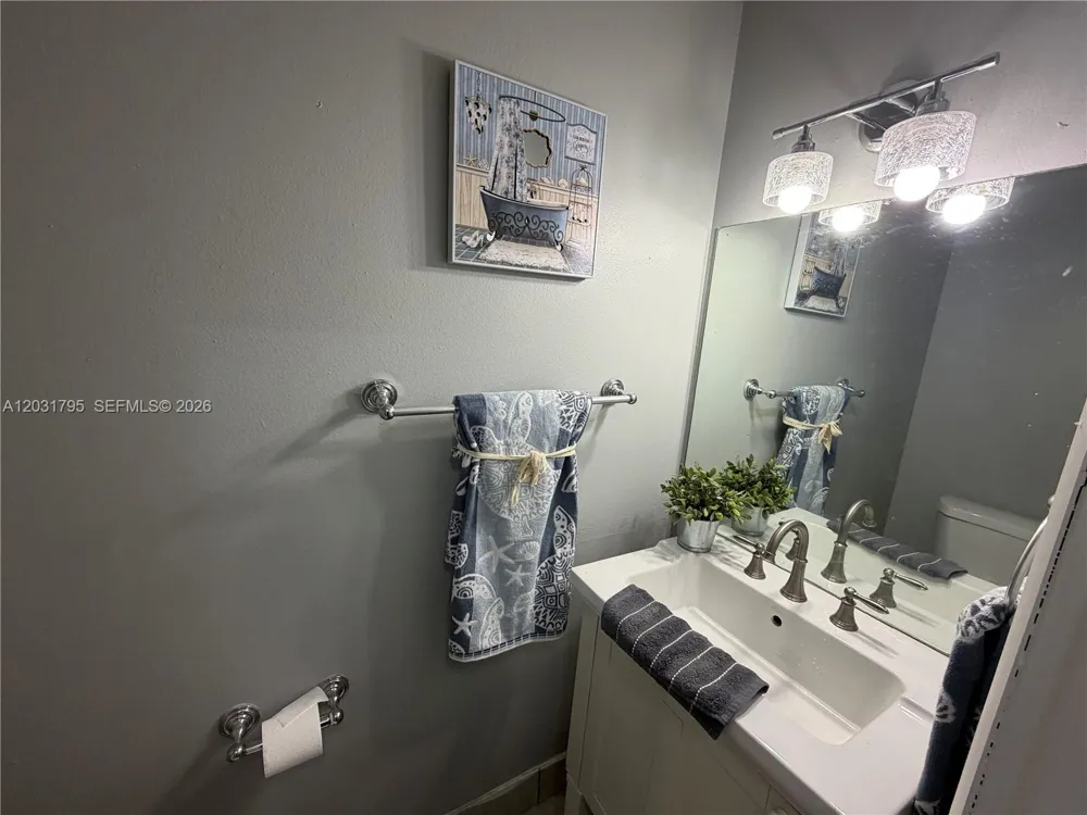 2698 NW 60th Way #165 Sunrise, FL 33313
