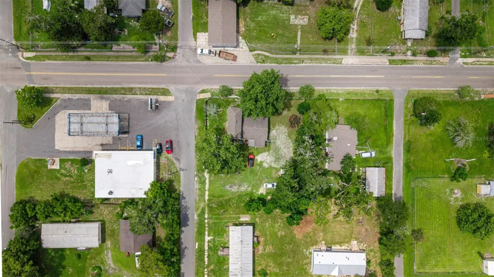 10107 S DIVISION AVENUE Hampton, FL 32044