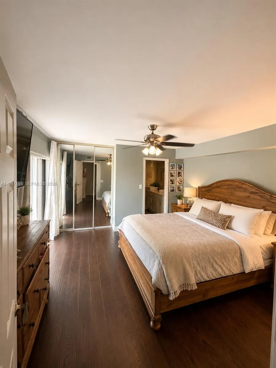 9955 NW 6th Ct Plantation, FL 33324