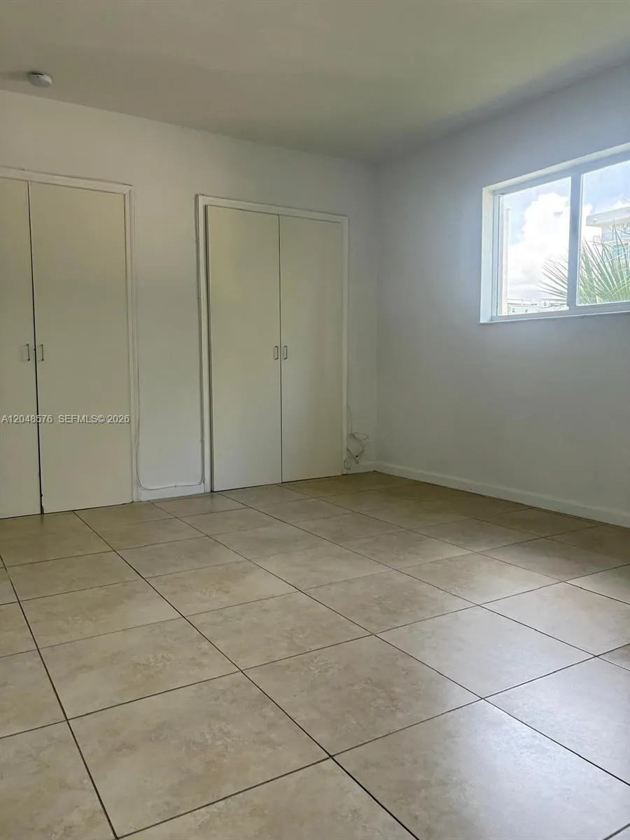 1040 92nd St #2 Bay Harbor Islands, FL 33154