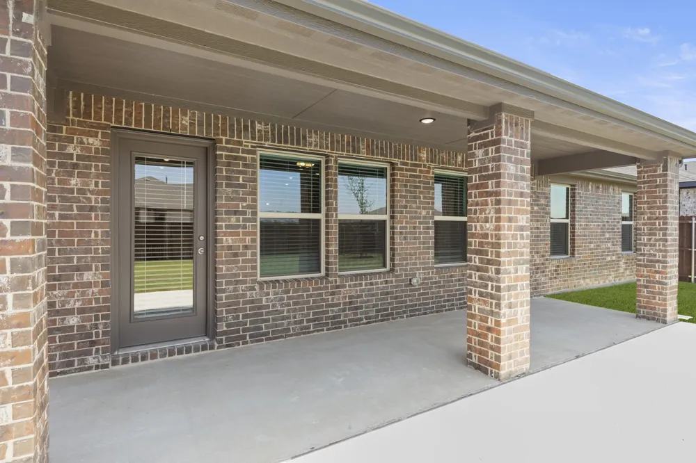 213 Van Horn Drive Terrell, TX 75160