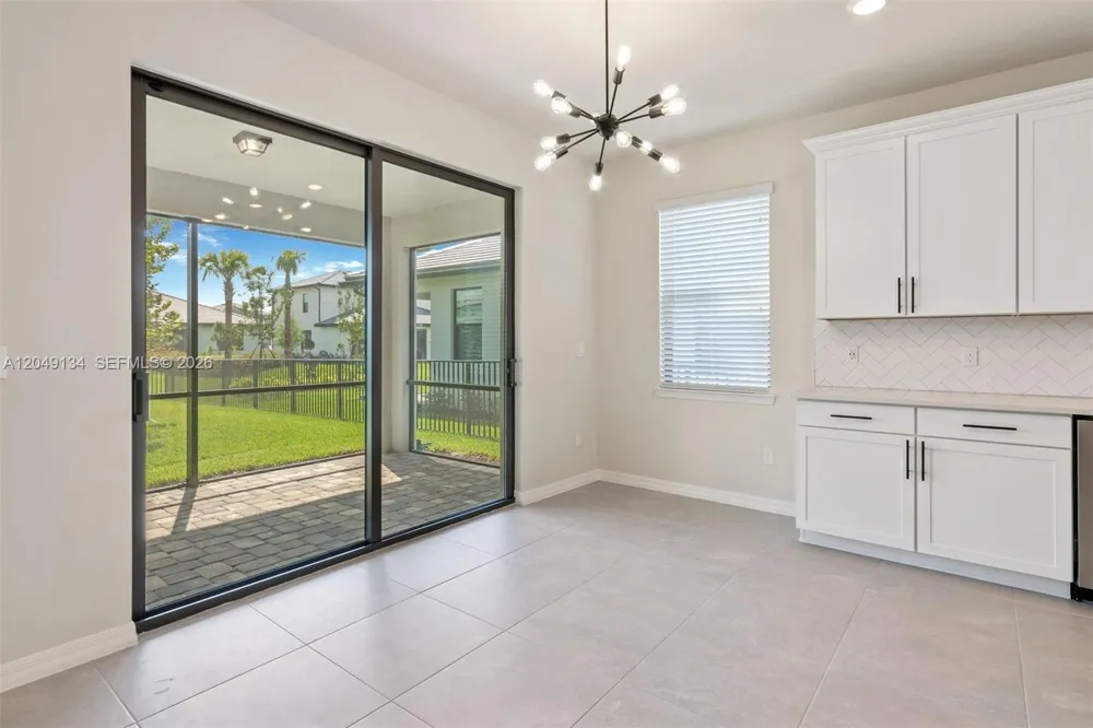 4470 Waterside Dr Oakland Park, FL 33309