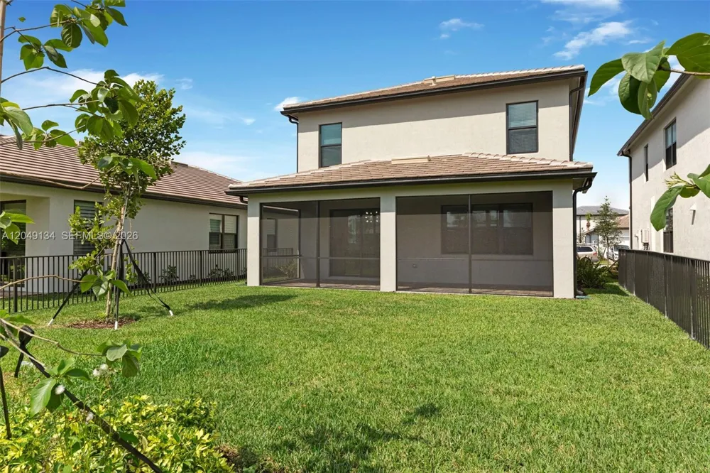 4470 Waterside Dr Oakland Park, FL 33309