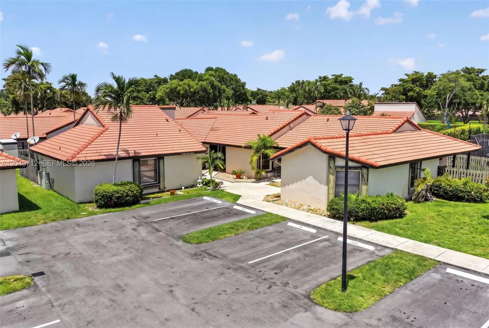 15065 SW 49th Ln #F Miami, FL 33185