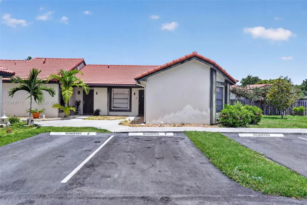15065 SW 49th Ln #F Miami, FL 33185