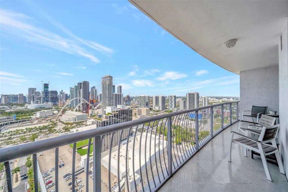 1750 Bayshore Dr #3910 Miami, FL 33132