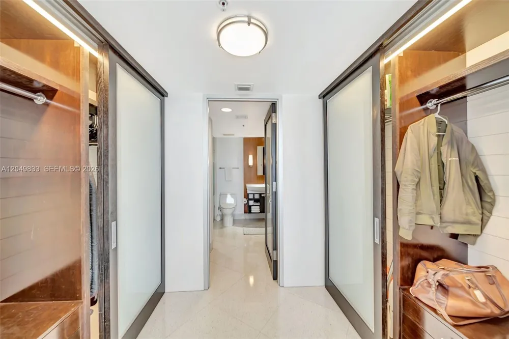 1750 Bayshore Dr #3910 Miami, FL 33132