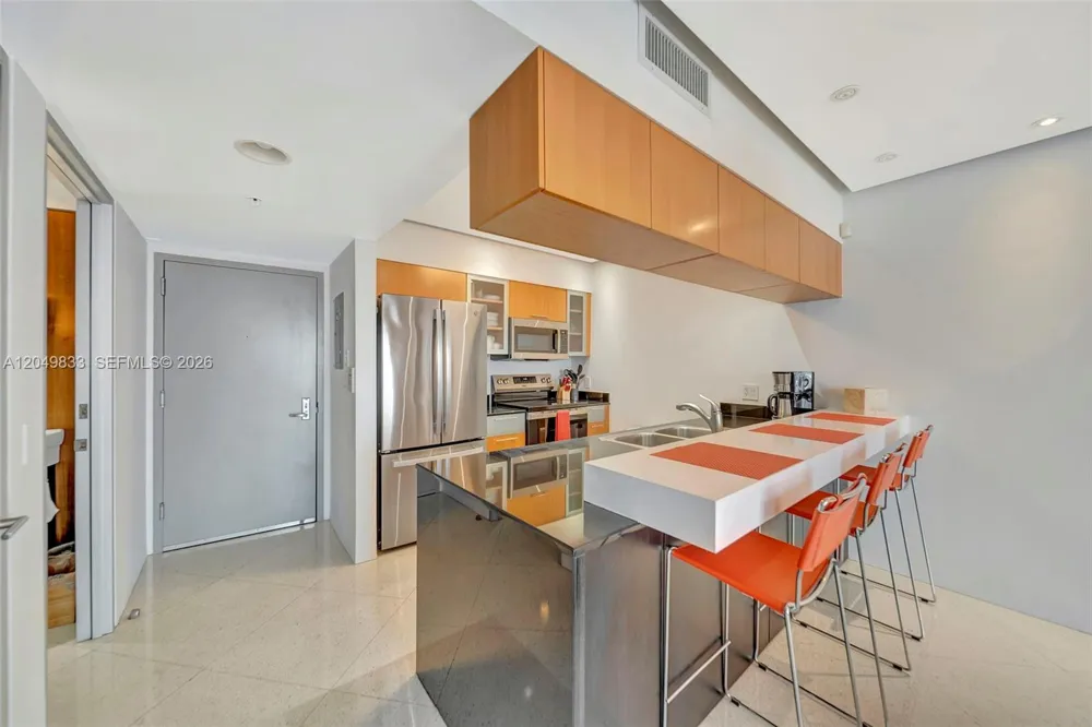 1750 Bayshore Dr #3910 Miami, FL 33132