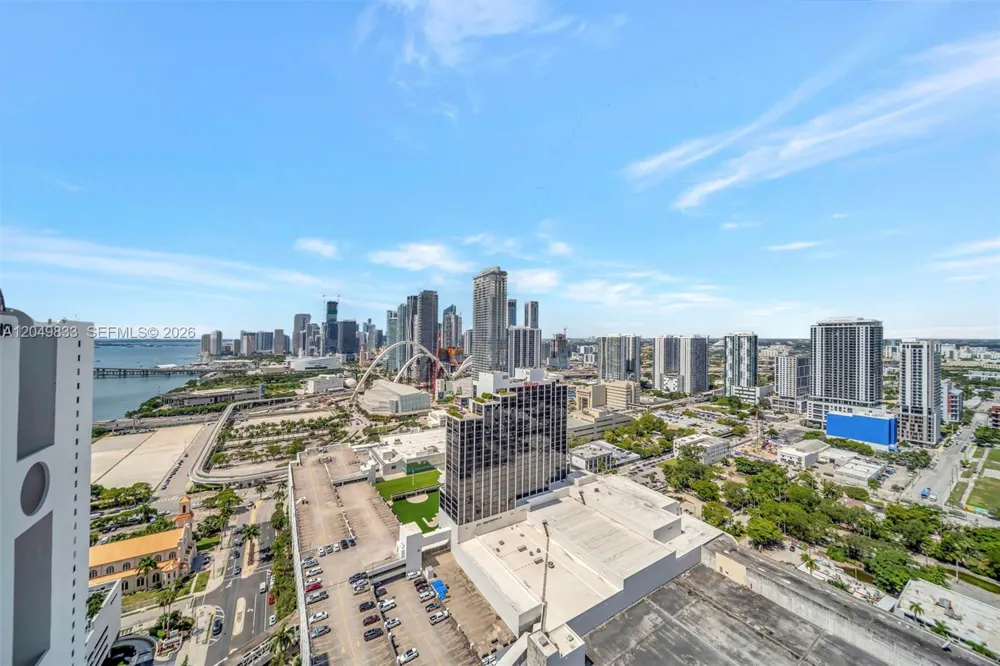 1750 Bayshore Dr #3910 Miami, FL 33132