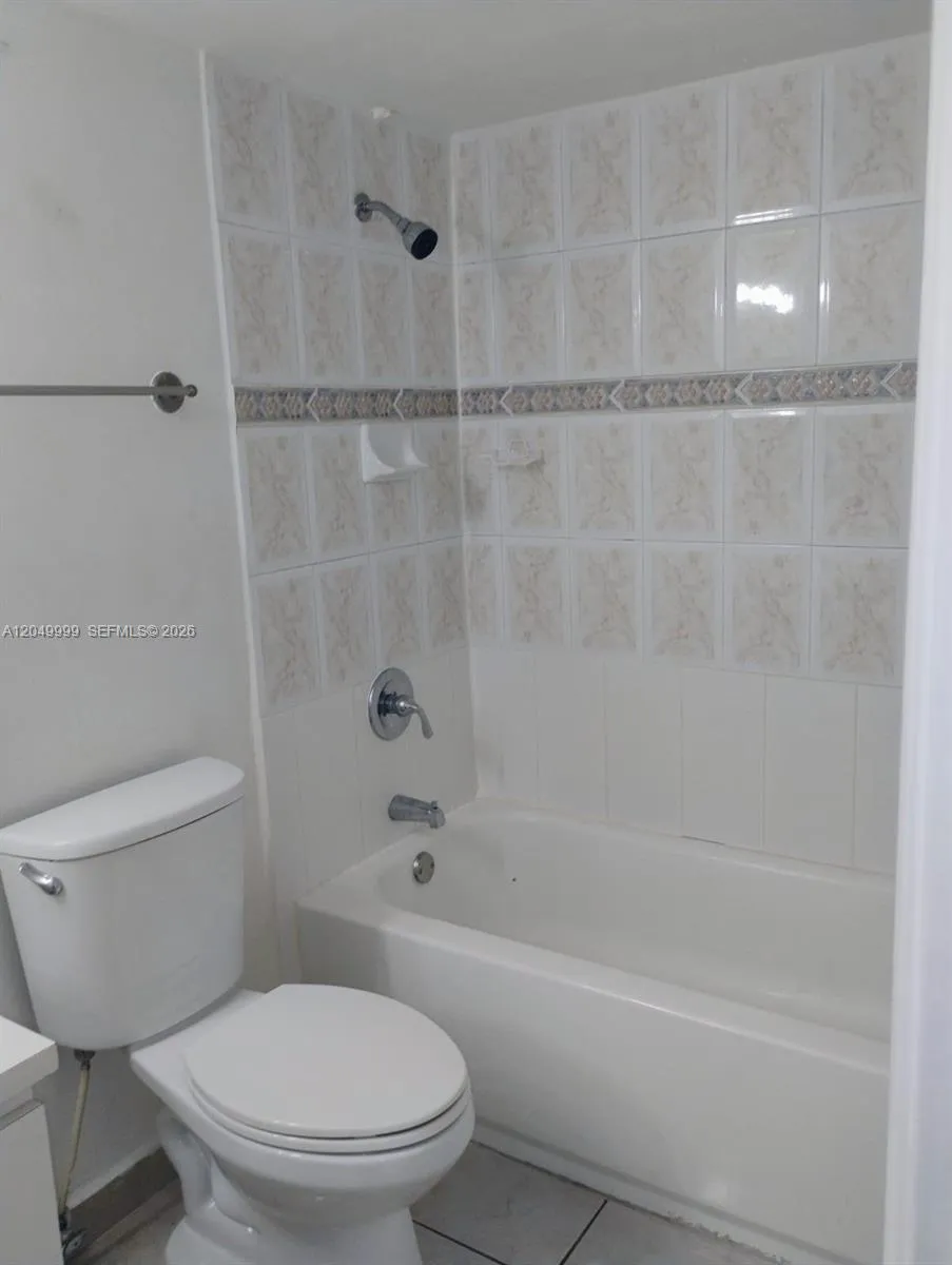 Address Not Shown Hialeah, FL 33014