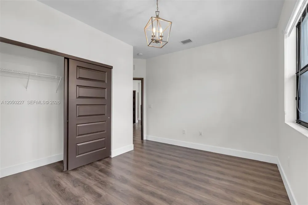 15455 NW 88th Ct Miami Lakes, FL 33018
