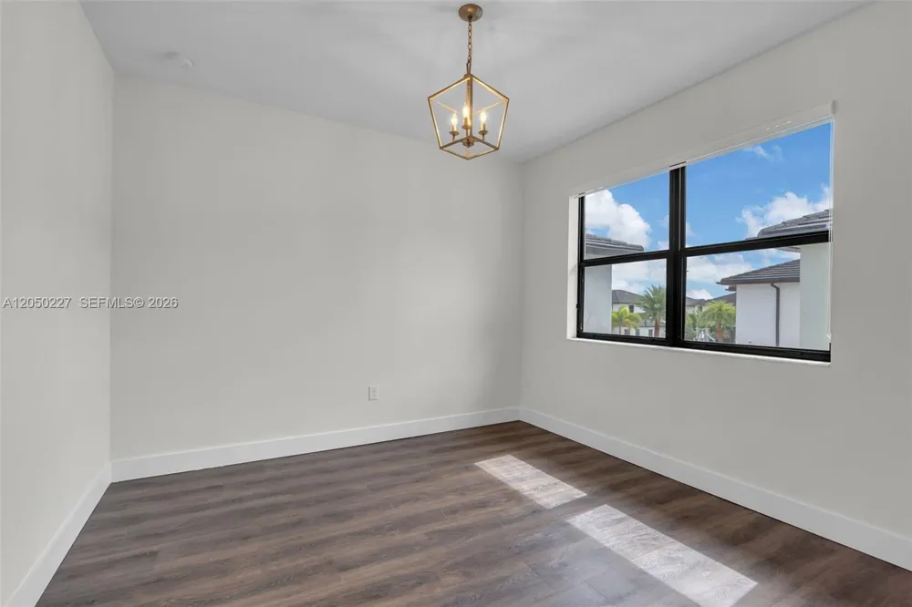 15455 NW 88th Ct Miami Lakes, FL 33018