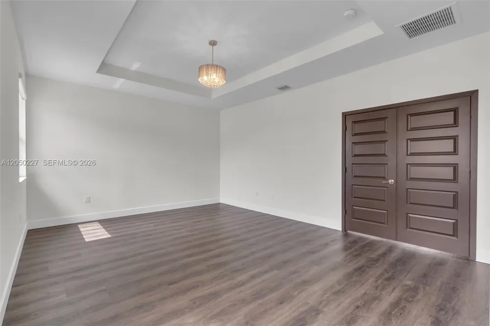 15455 NW 88th Ct Miami Lakes, FL 33018