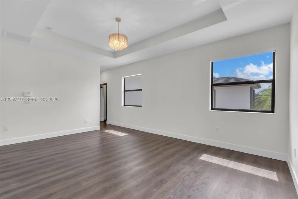 15455 NW 88th Ct Miami Lakes, FL 33018