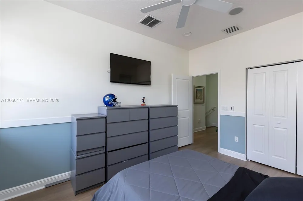 3300 NW 126th Ter Sunrise, FL 33323