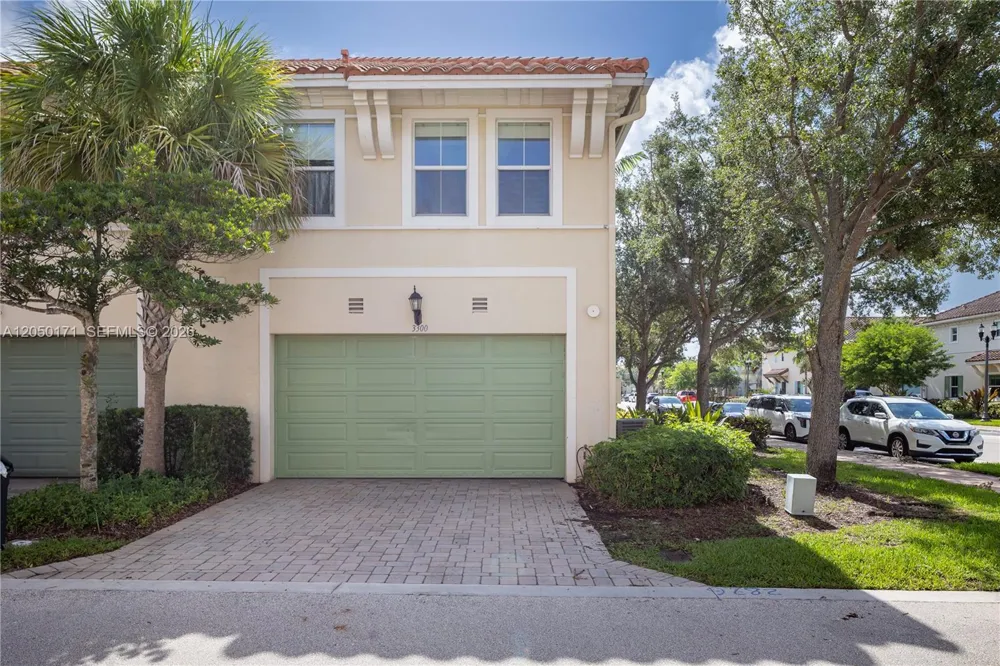 3300 NW 126th Ter Sunrise, FL 33323