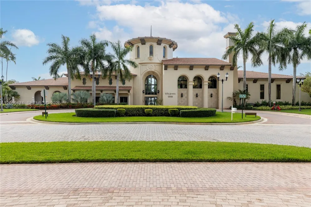 3300 NW 126th Ter Sunrise, FL 33323