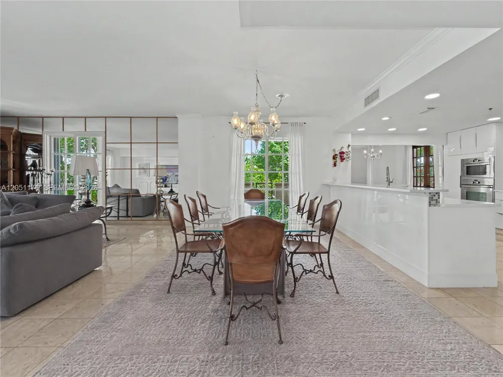 2124 Fisher Island Dr #2124 Miami Beach, FL 33109