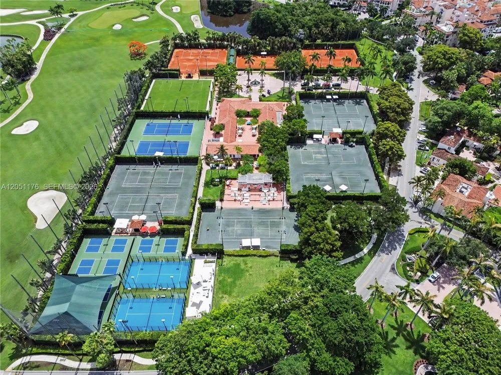 2124 Fisher Island Dr #2124 Miami Beach, FL 33109