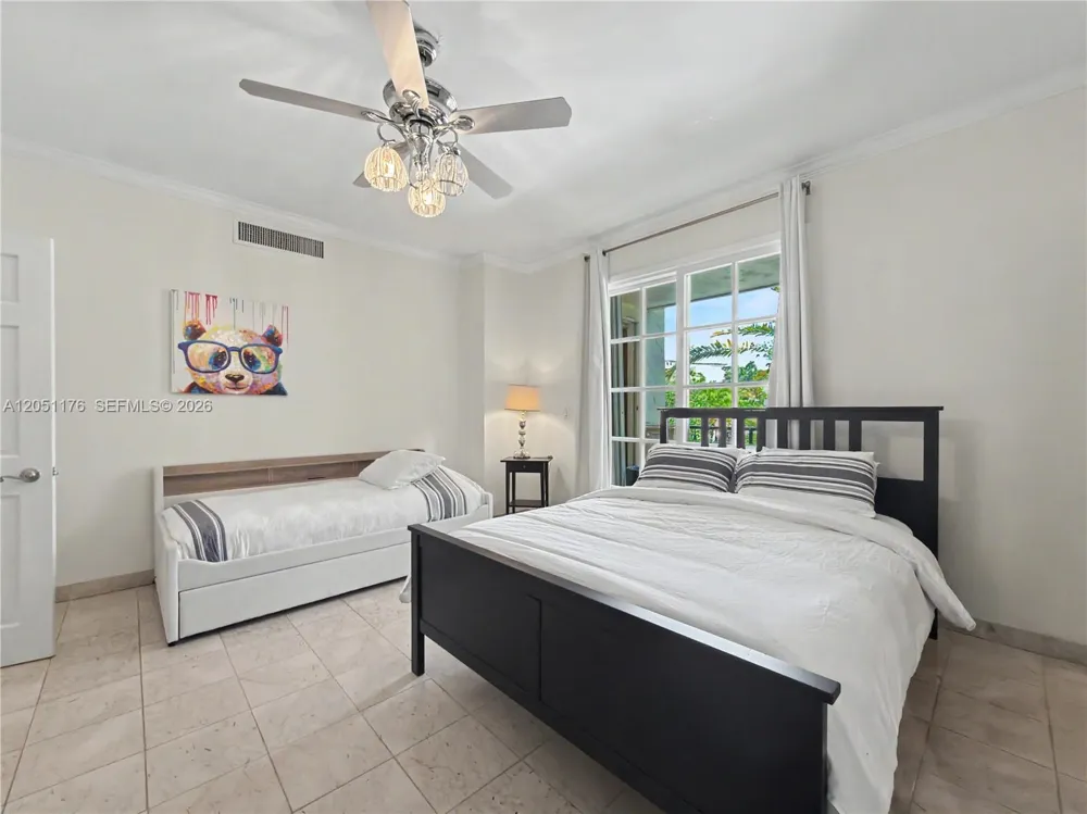 2124 Fisher Island Dr #2124 Miami Beach, FL 33109