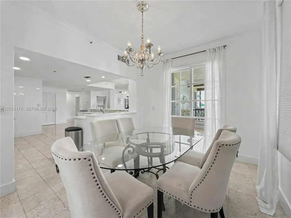 2124 Fisher Island Dr #2124 Miami Beach, FL 33109