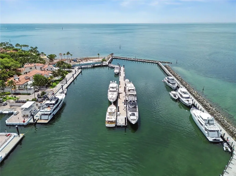 2124 Fisher Island Dr #2124 Miami Beach, FL 33109