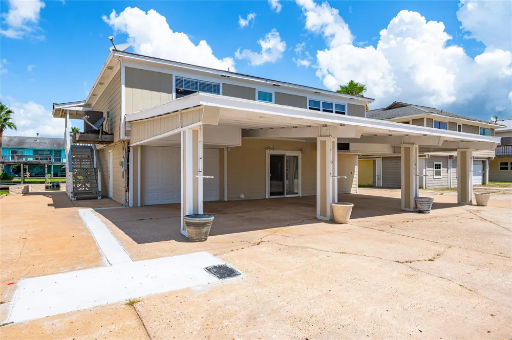 920 Bonita Street Bayou Vista, TX 77563