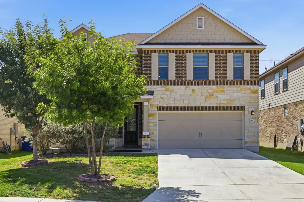 1912 Cool Breeze New Braunfels, TX 78130
