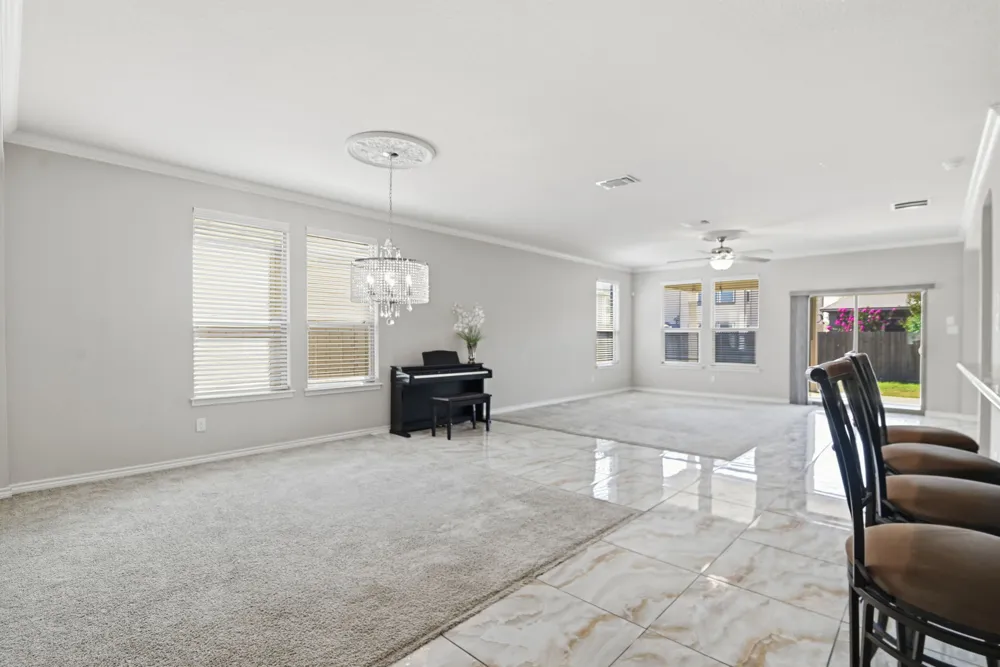 1912 Cool Breeze New Braunfels, TX 78130