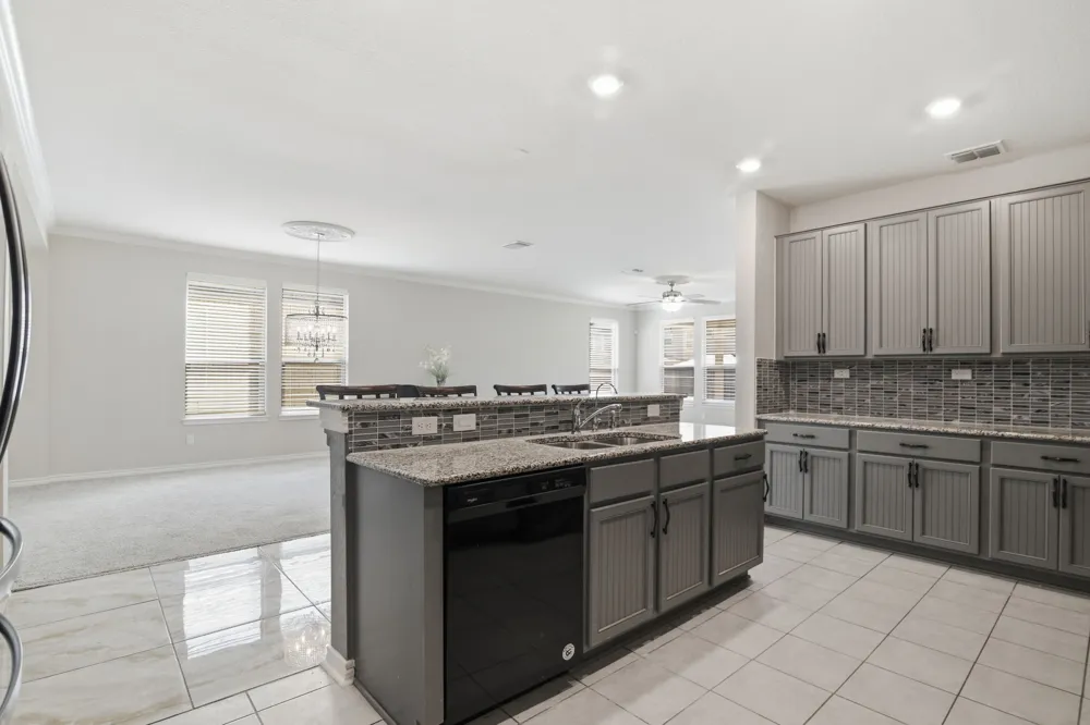 1912 Cool Breeze New Braunfels, TX 78130