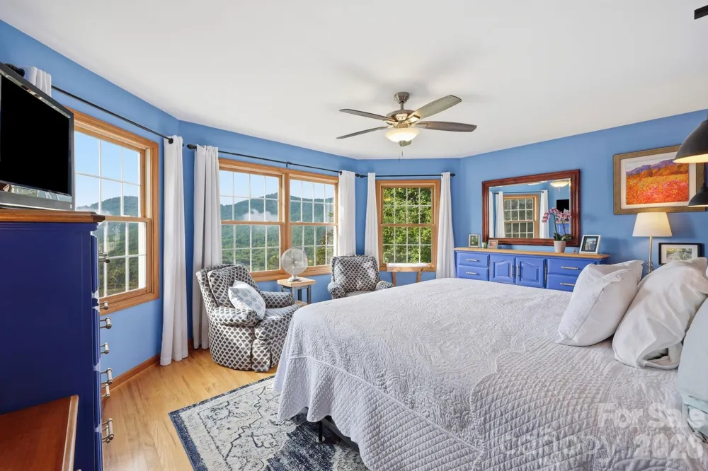 241 Alta Vista Drive Candler, NC 28715
