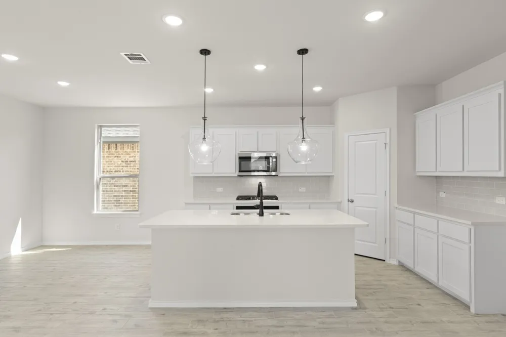 106 Van Horn Drive Terrell, TX 75160