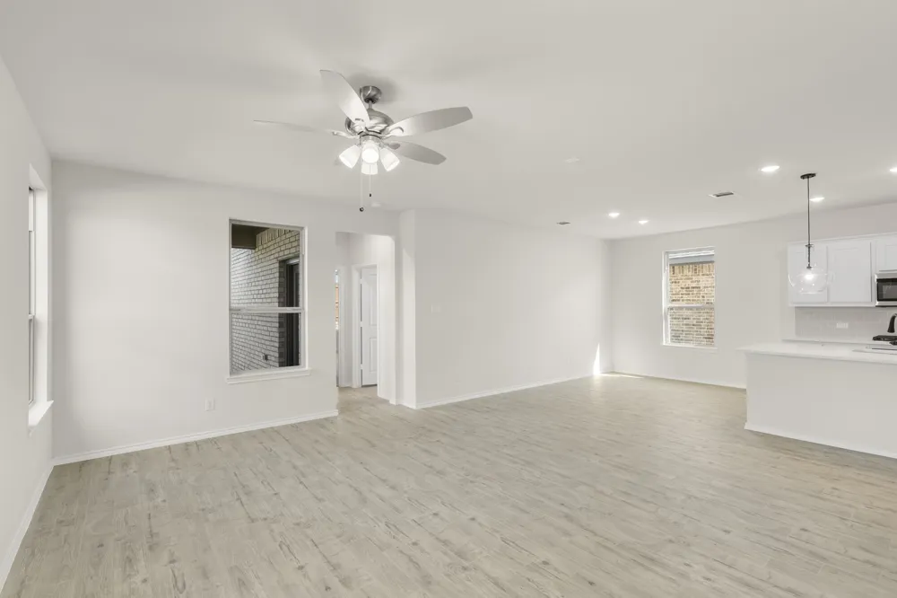 106 Van Horn Drive Terrell, TX 75160