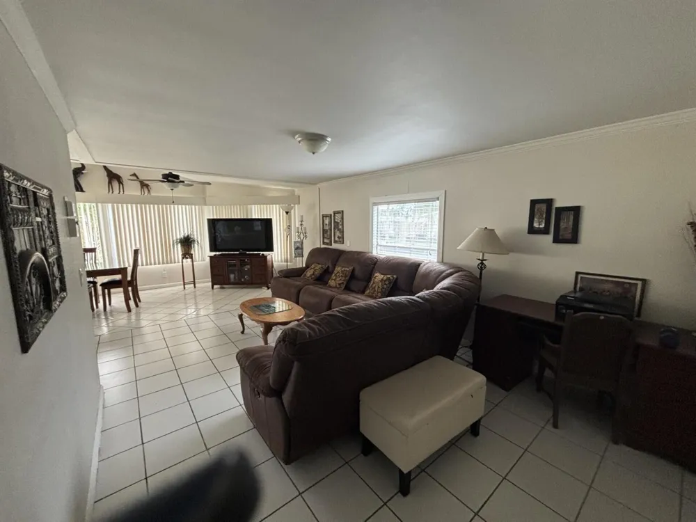 6503 NW 34th Ave Coconut Creek, FL 33073