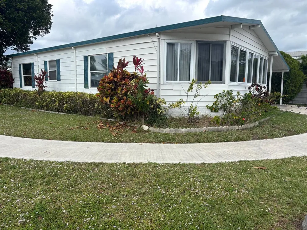 6503 NW 34th Ave Coconut Creek, FL 33073