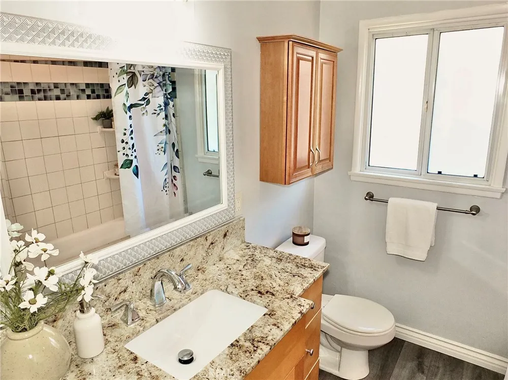 4813 Ocana Lakewood, CA 90713
