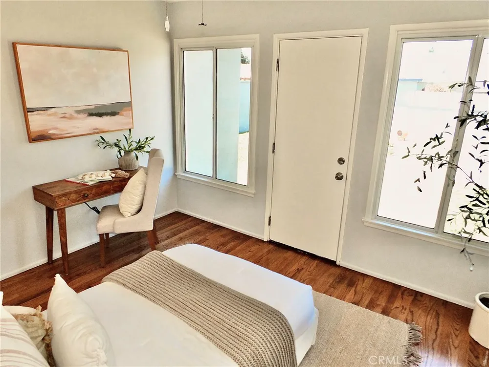 4813 Ocana Lakewood, CA 90713