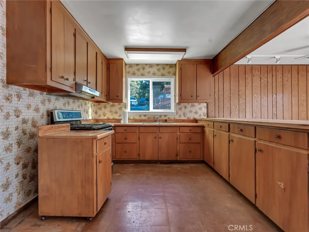 271 Millview Drive Trinity Center, CA 96091