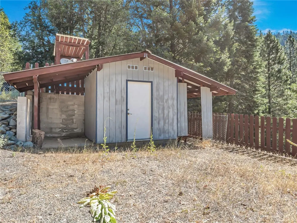 271 Millview Drive Trinity Center, CA 96091