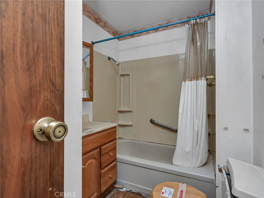 271 Millview Drive Trinity Center, CA 96091