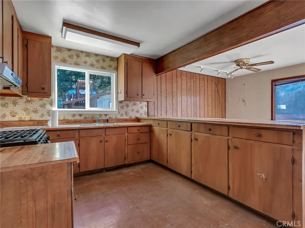 271 Millview Drive Trinity Center, CA 96091