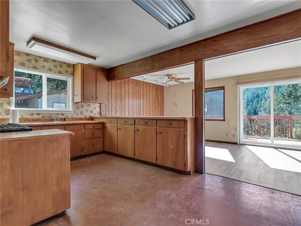 271 Millview Drive Trinity Center, CA 96091
