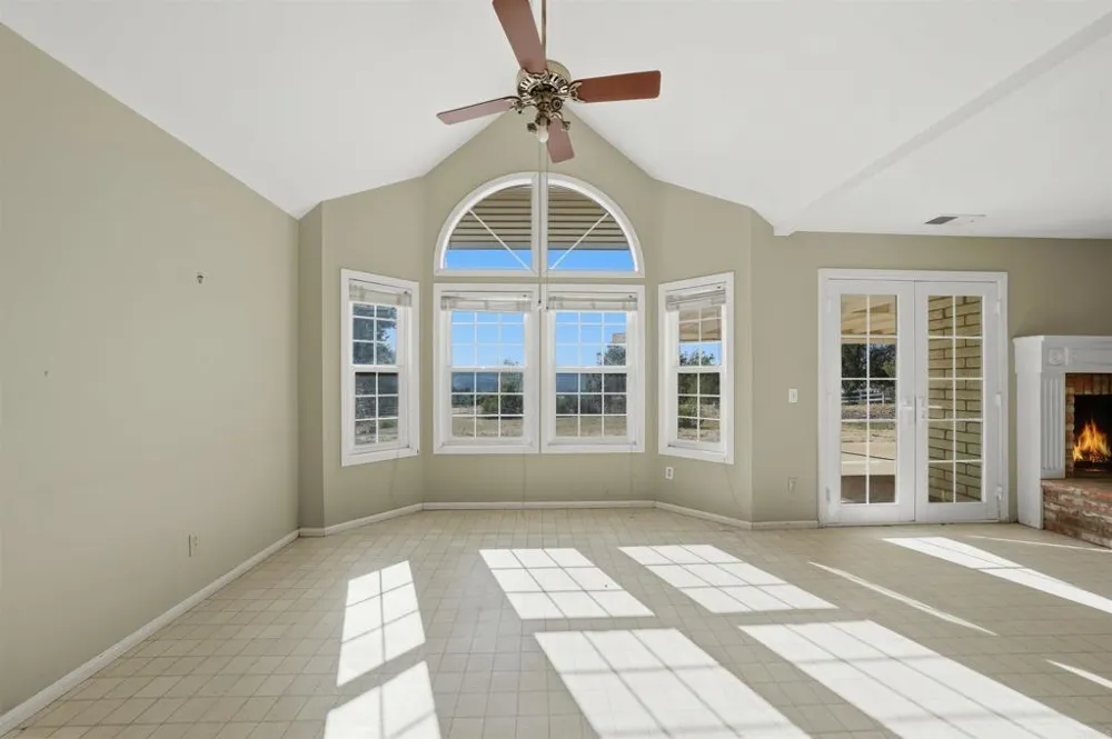 11955 Sky View Drive Valley Center, CA 92082