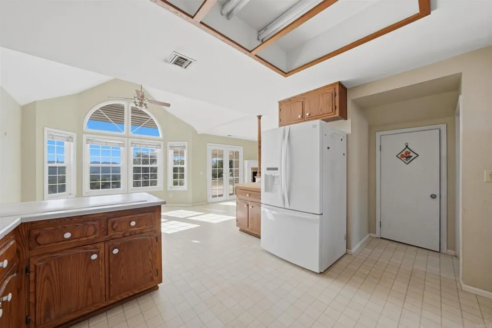 11955 Sky View Drive Valley Center, CA 92082