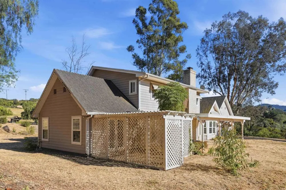 11955 Sky View Drive Valley Center, CA 92082