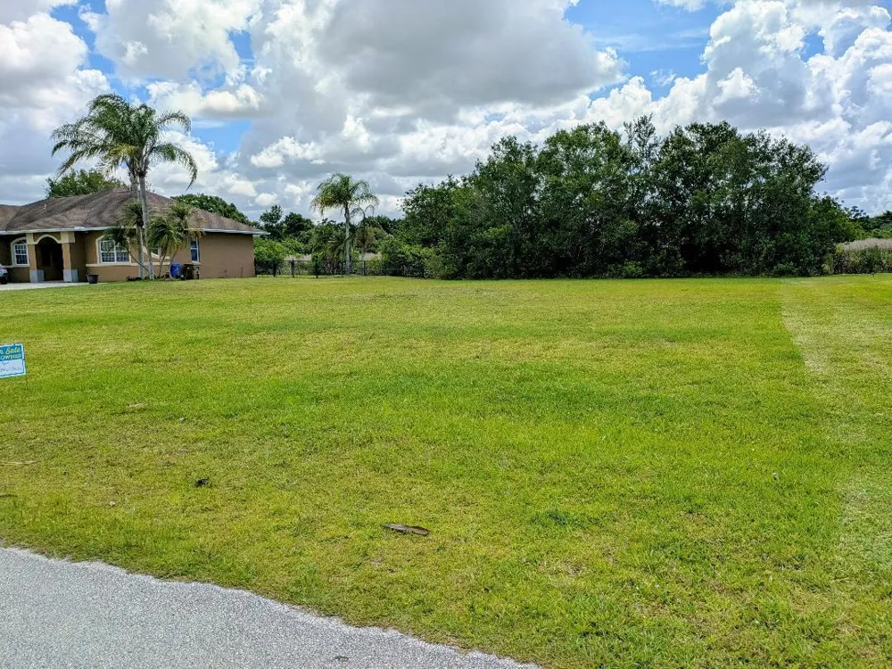 1440 SE 21st Street Okeechobee, FL 34974